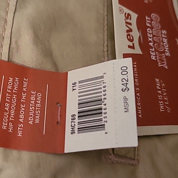 LEVIS YOUTH BOYS KAKHI RELAXED FIT CARGO SHORTS SIZE 8 HUSKY 28W - Picture 11 of 11